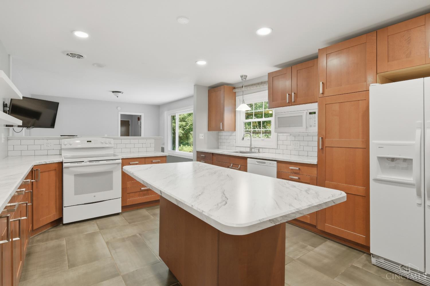1050 Nimitz Lane Property Photo 19