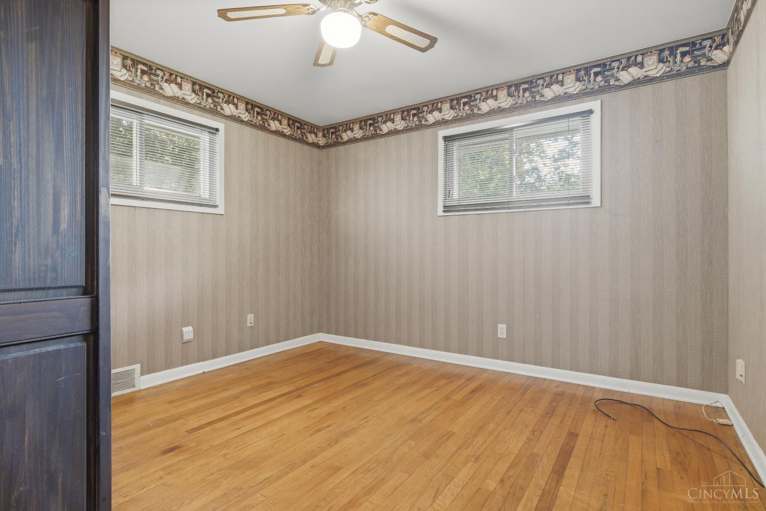 1050 Nimitz Lane Property Photo 22