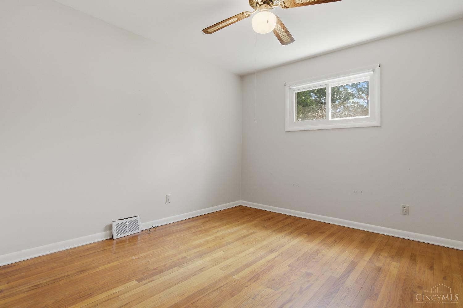 1050 Nimitz Lane Property Photo 24
