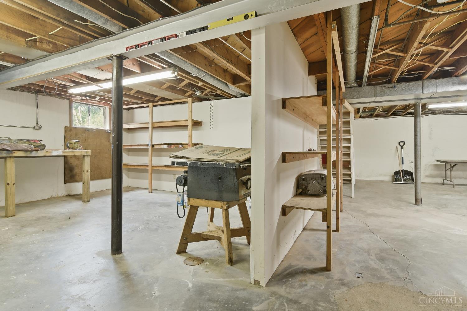 1050 Nimitz Lane Property Photo 34