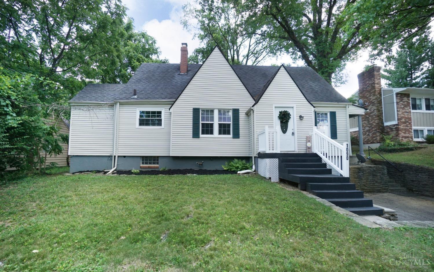 1090 Birney Lane Property Photo 1