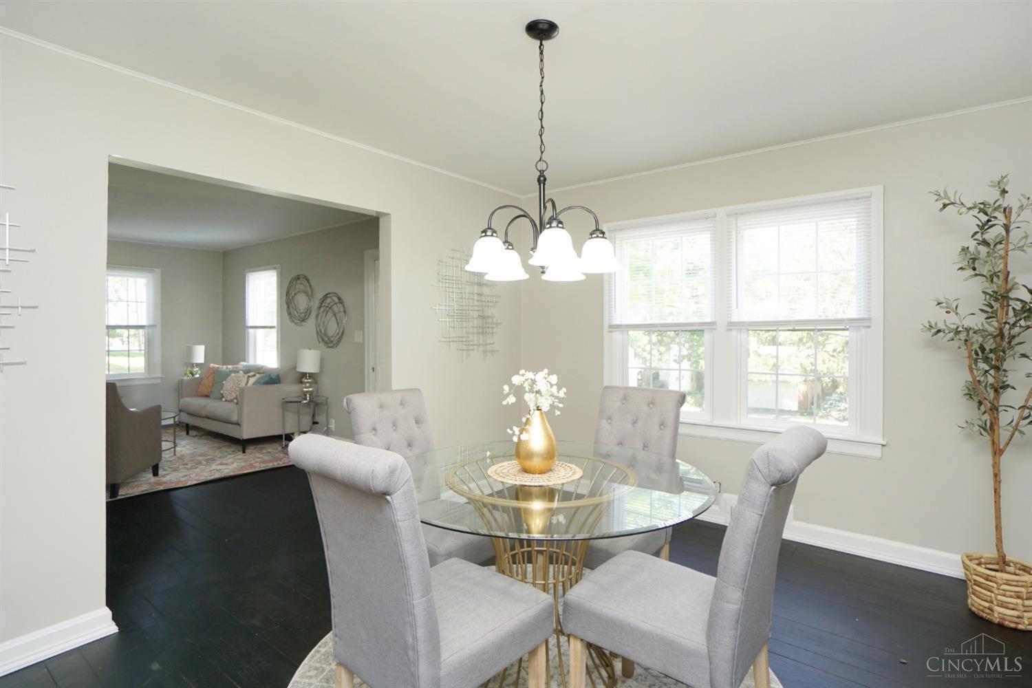 1090 Birney Lane Property Photo 6