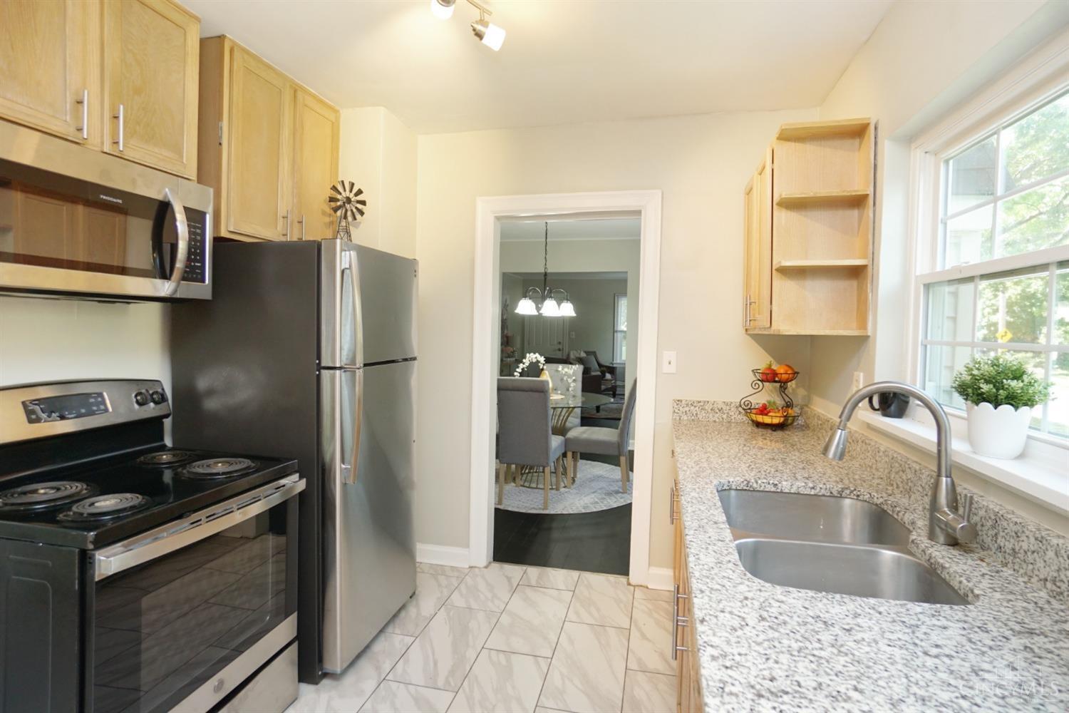 1090 Birney Lane Property Photo 10