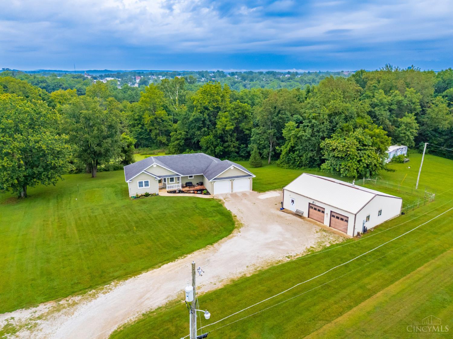 100 Tower Drive Property Photo 9