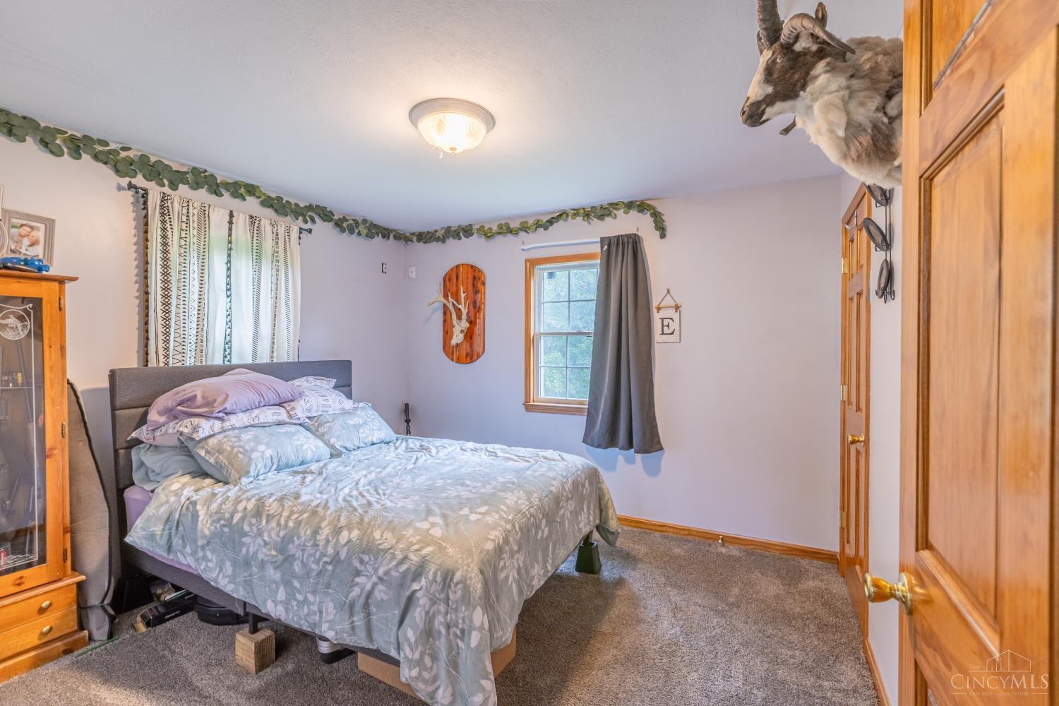 100 Tower Drive Property Photo 34