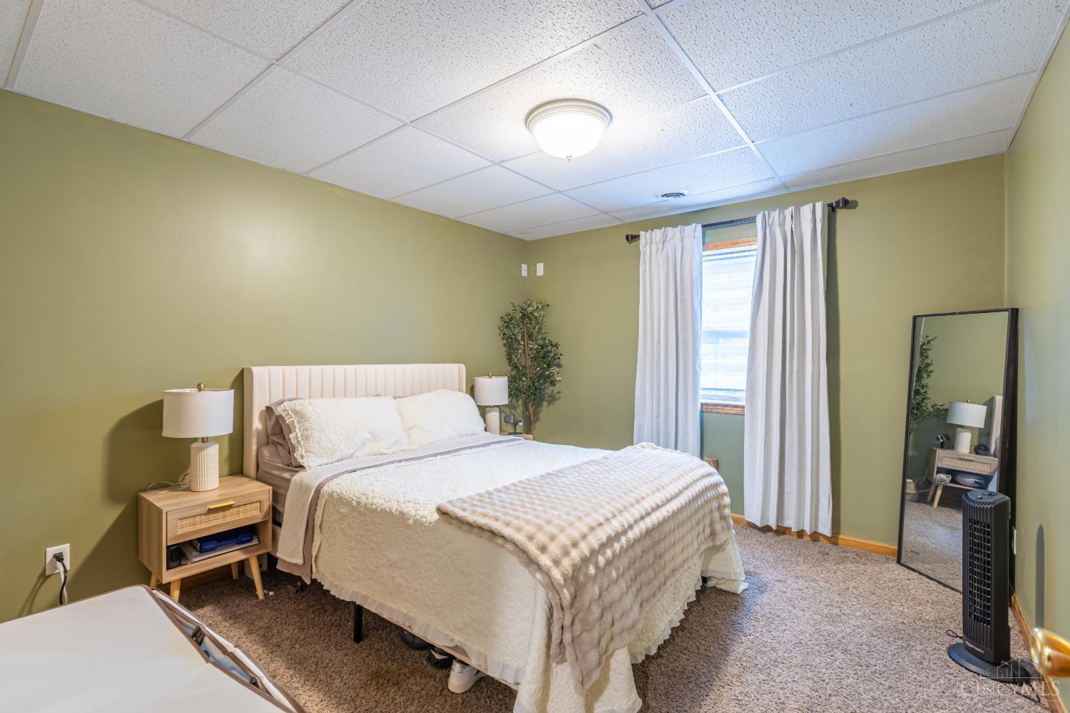 100 Tower Drive Property Photo 46