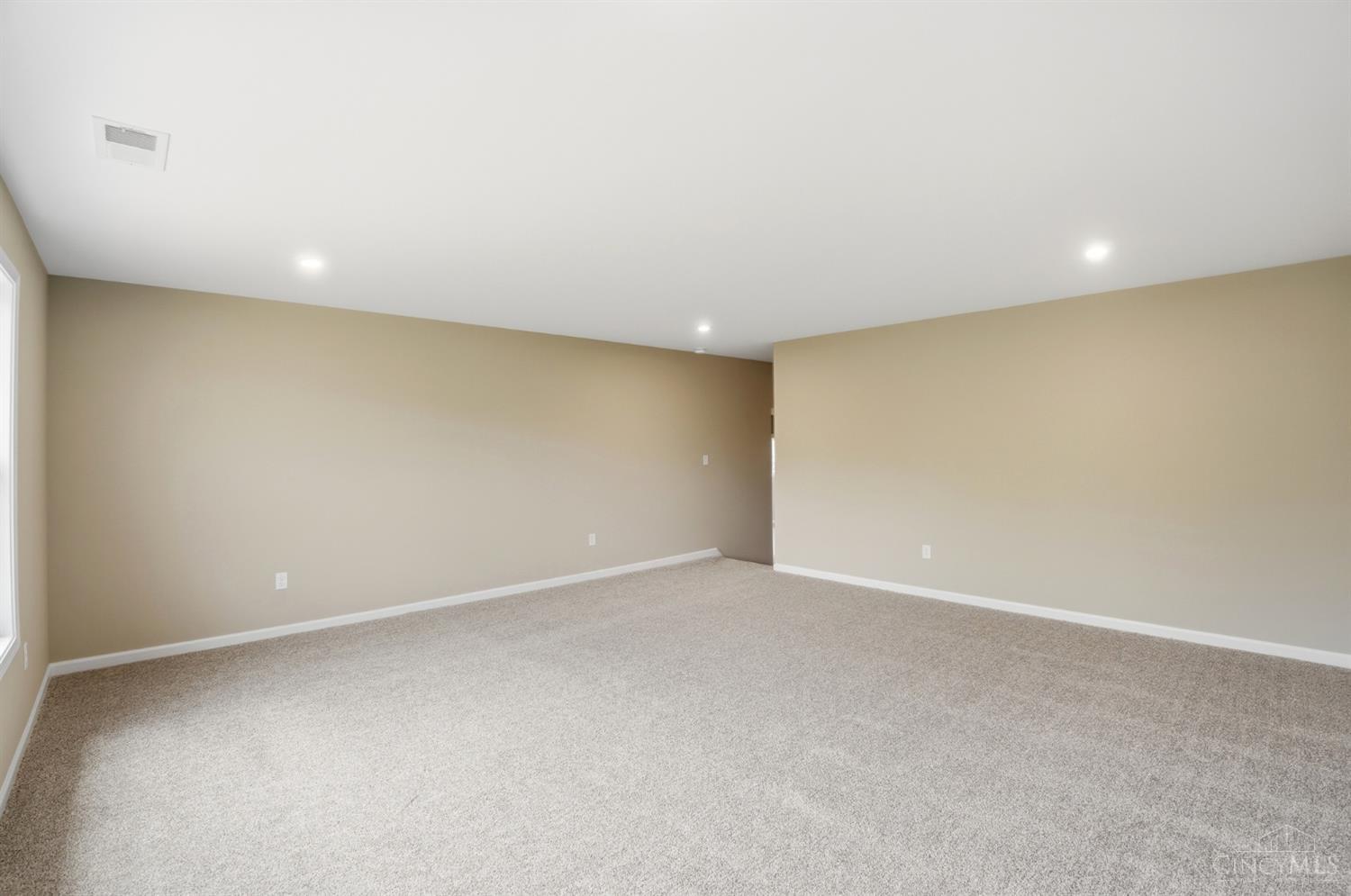 7025 Welney Run Property Photo 31