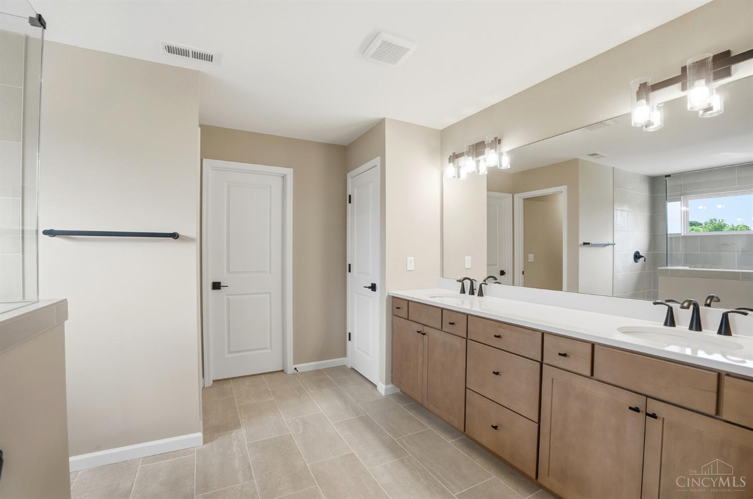 7025 Welney Run Property Photo 35