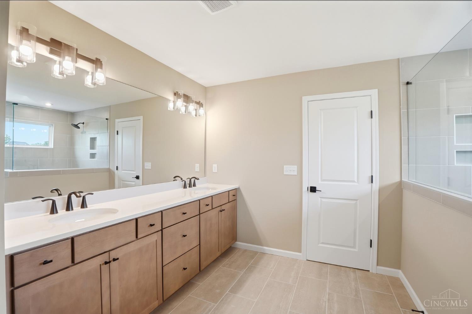 7025 Welney Run Property Photo 36