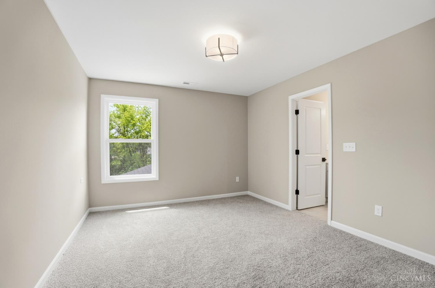 7025 Welney Run Property Photo 47