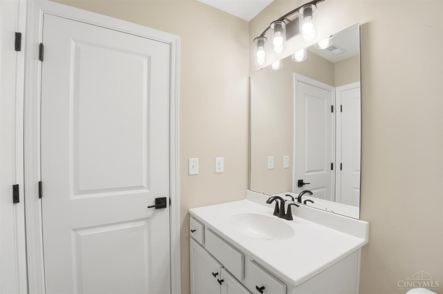 7025 Welney Run Property Photo 50