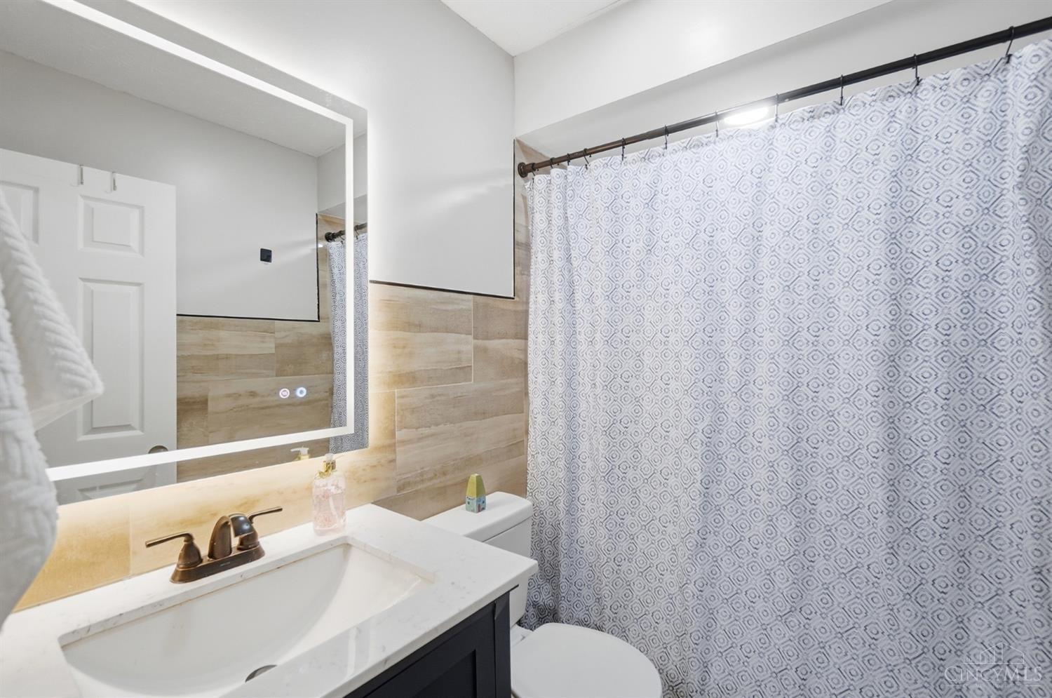 5216 Stirrup Court Property Photo 14
