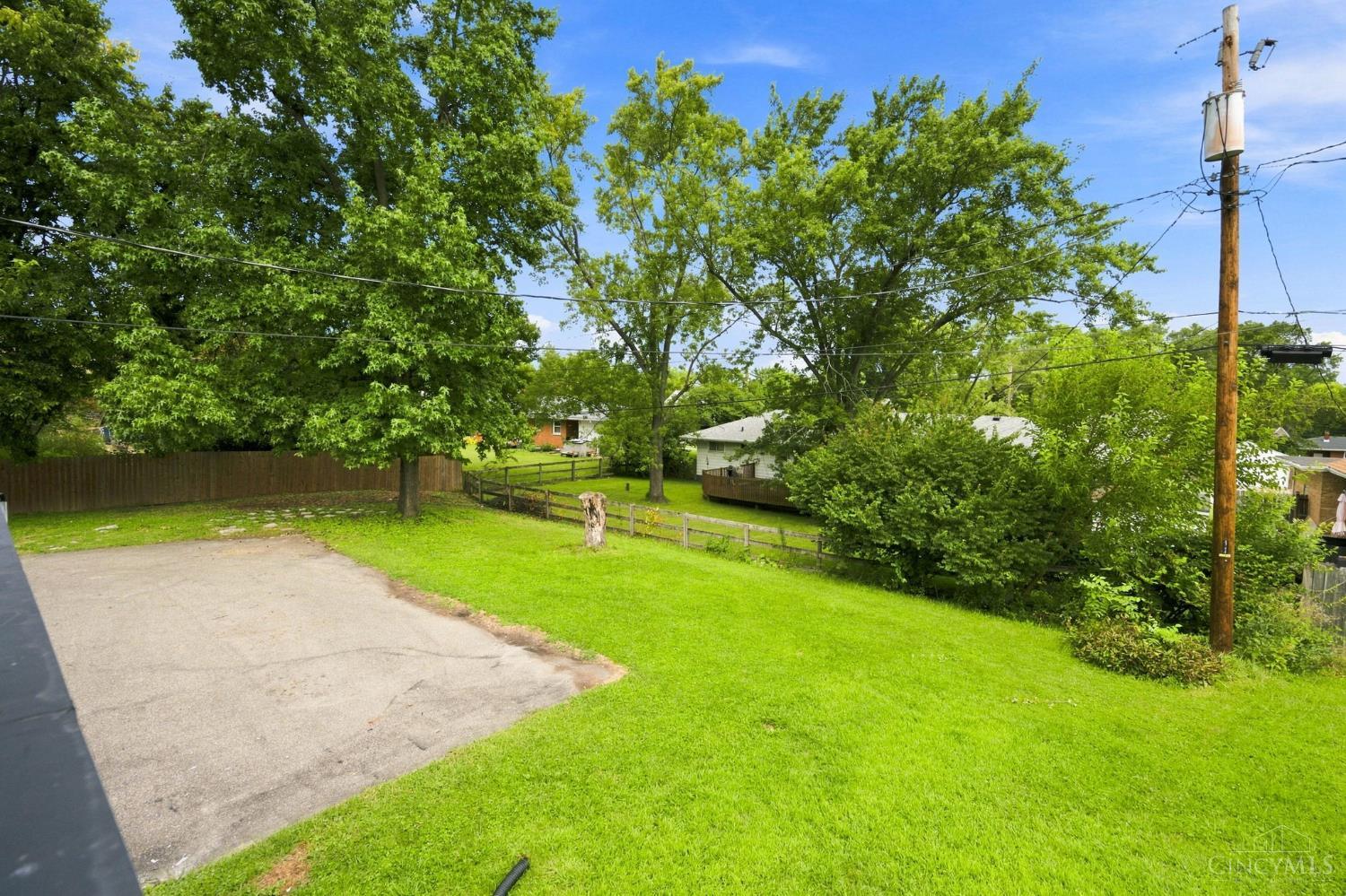1027 Millville Avenue Property Photo 32
