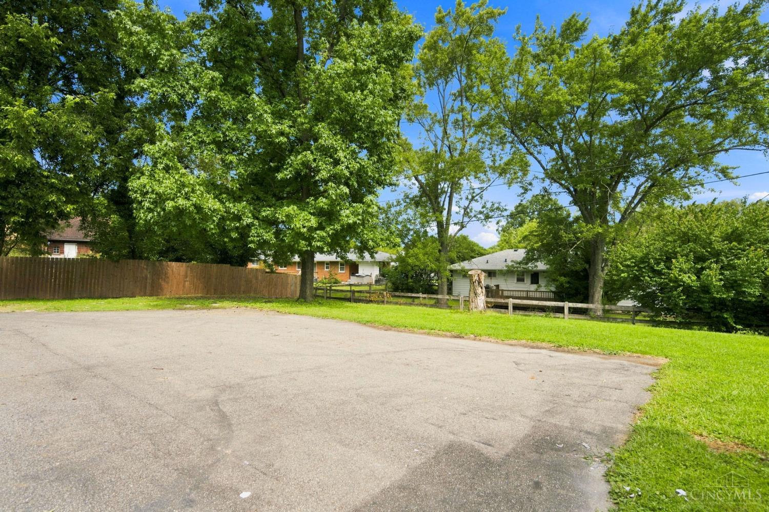 1027 Millville Avenue Property Photo 33