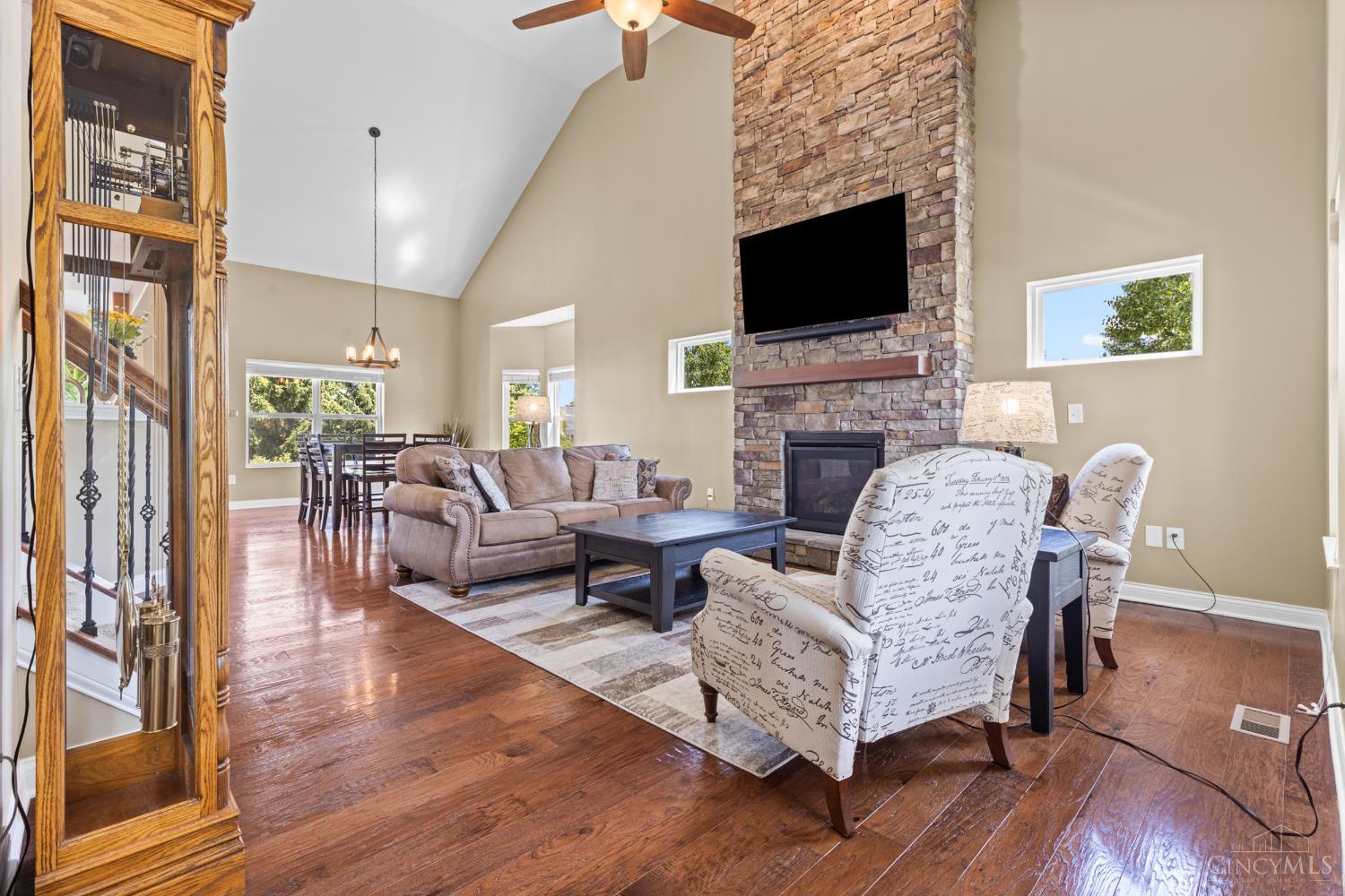 3128 Artisan Way Property Photo 8