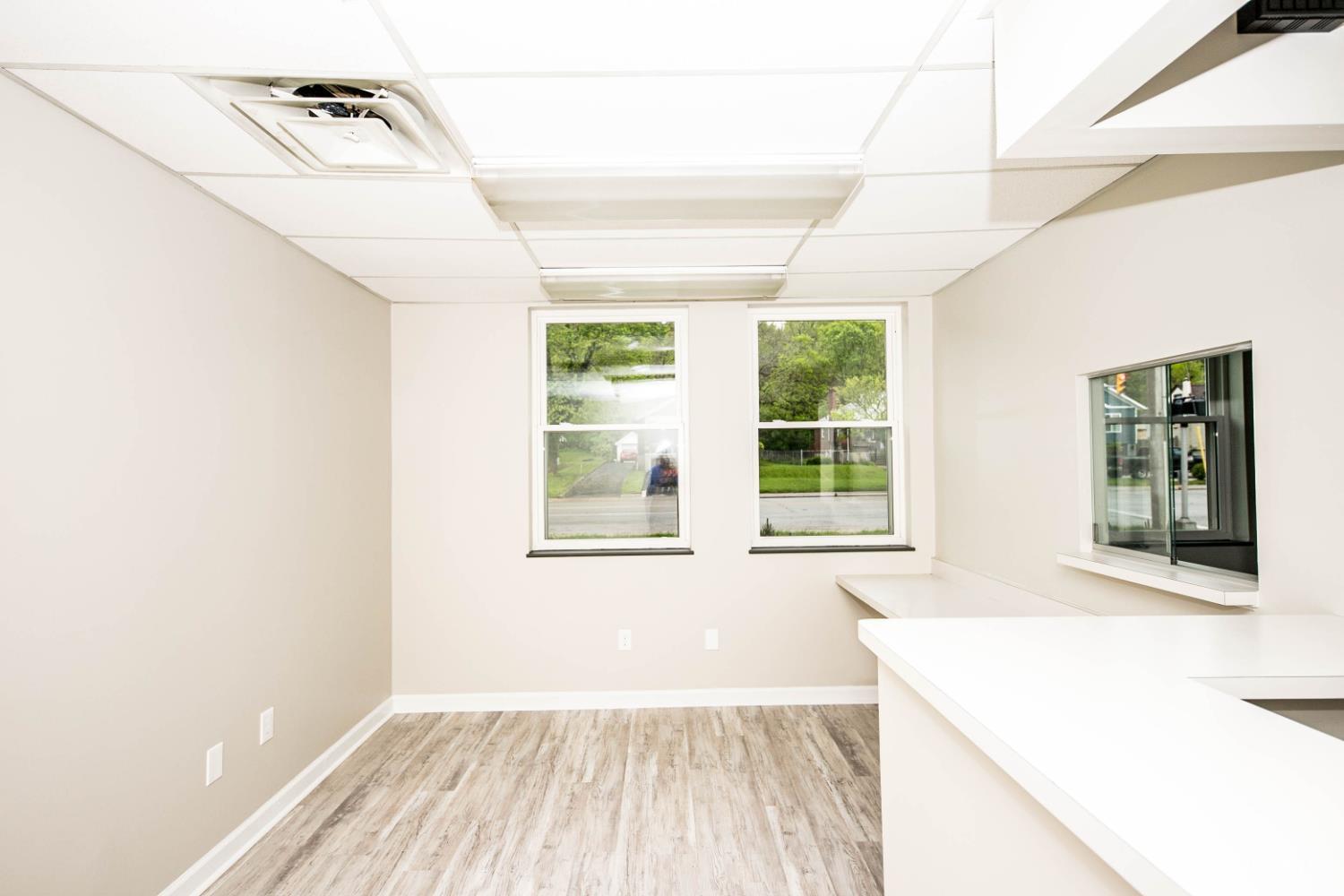 9443 Reading Road Property Photo 3