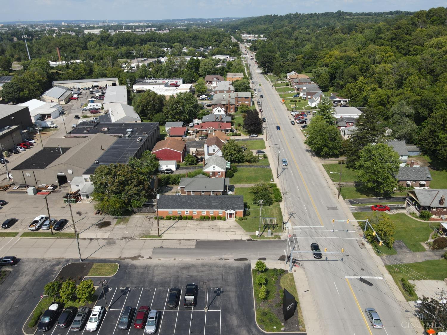 9443 Reading Road Property Photo 15