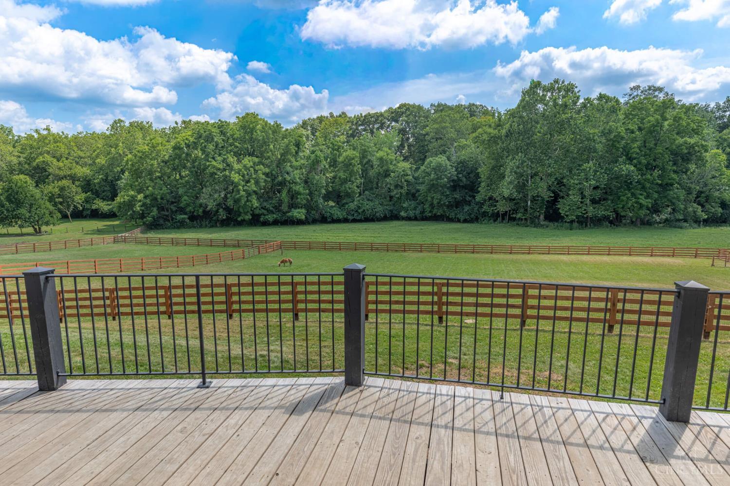 3385 Middle Run Road Property Photo 45