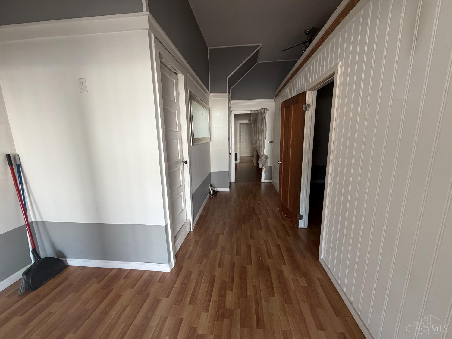 6712 Montgomery Road Property Photo 5