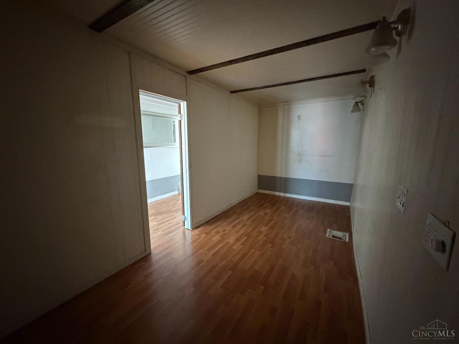 6712 Montgomery Road Property Photo 6