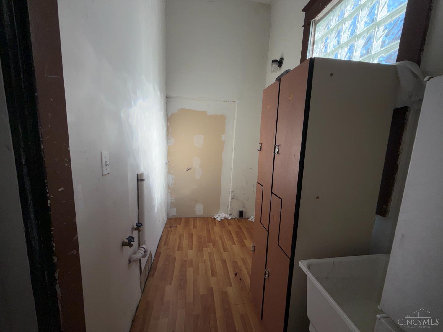 6712 Montgomery Road Property Photo 10