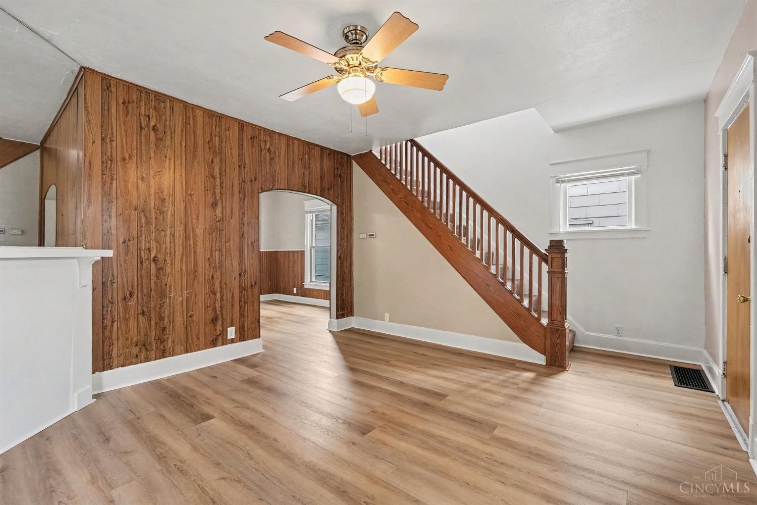 2404 Sherman Avenue Property Photo 4