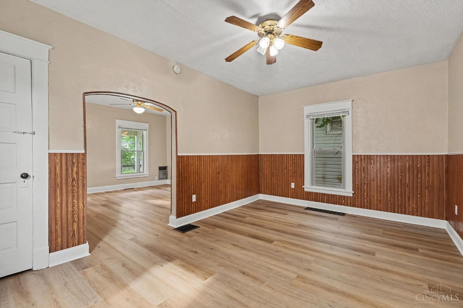 2404 Sherman Avenue Property Photo 8