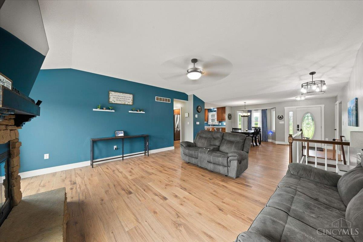 8722 St Rt 730 Property Photo 10