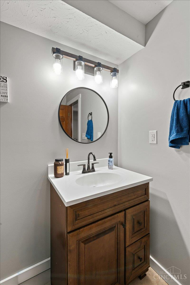 8722 St Rt 730 Property Photo 42