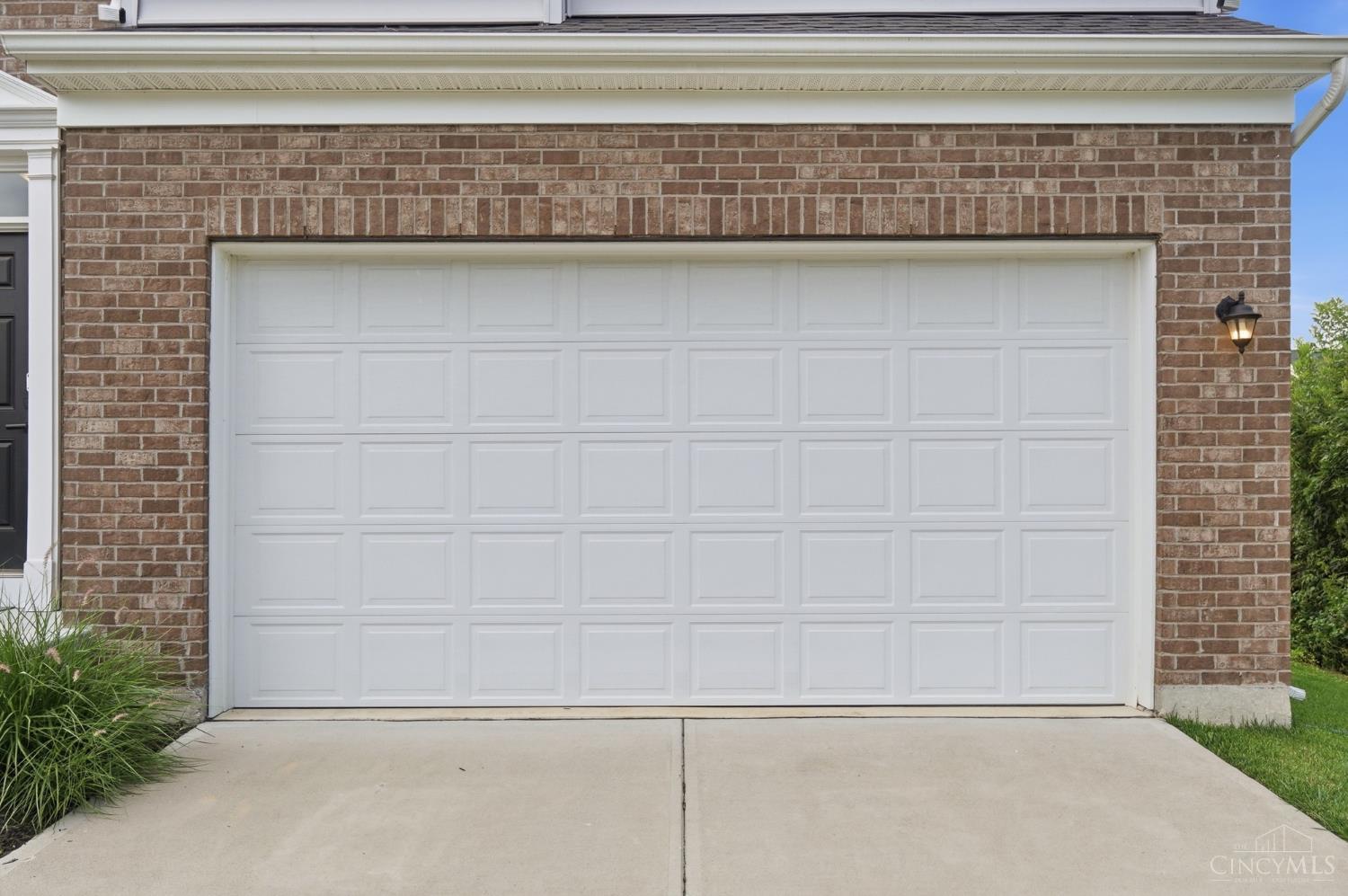 2831 Wexford Way Property Photo 4
