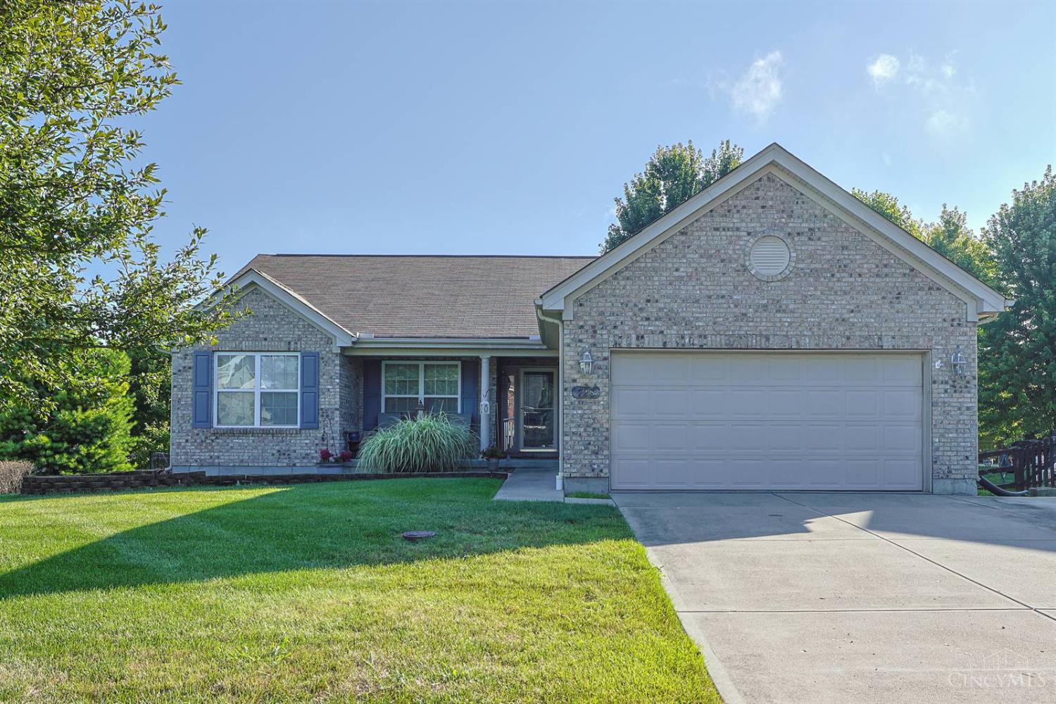 728 Sonya Court Property Photo 1