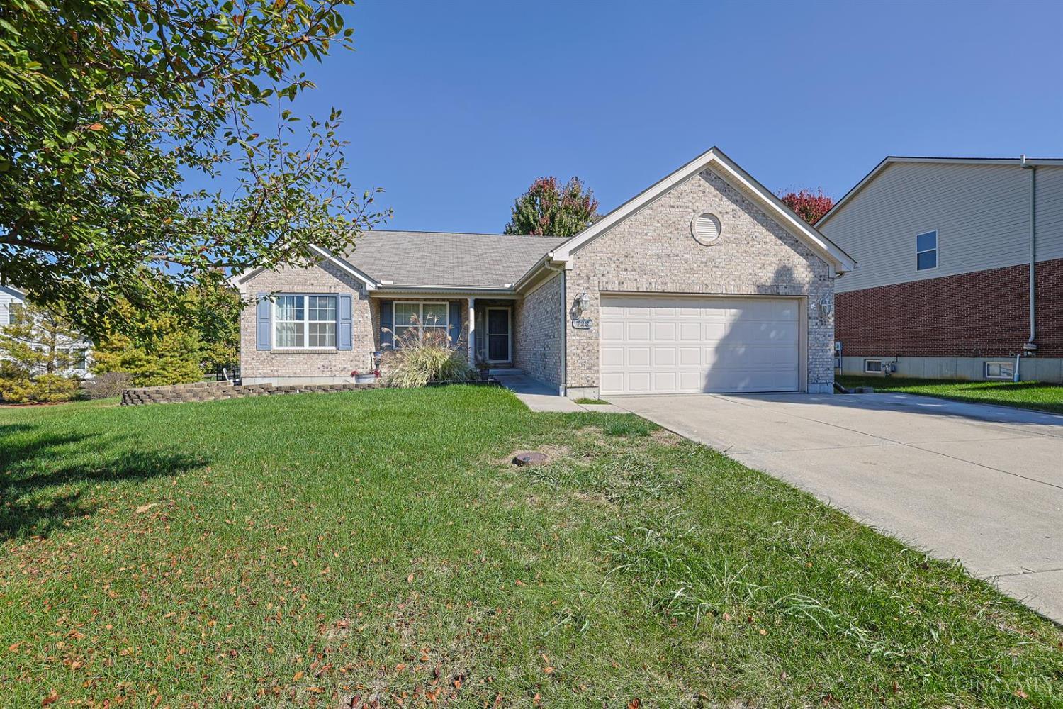 728 Sonya Court Property Photo 1