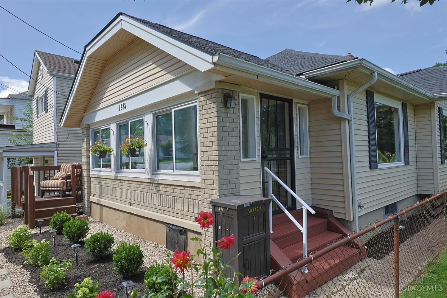 1681 Kahn Avenue Property Photo 3