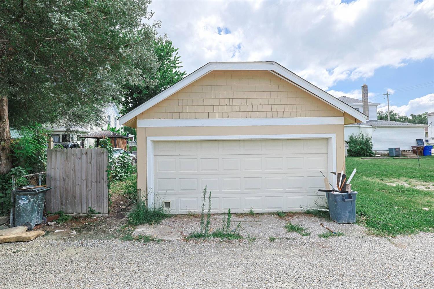 1681 Kahn Avenue Property Photo 26