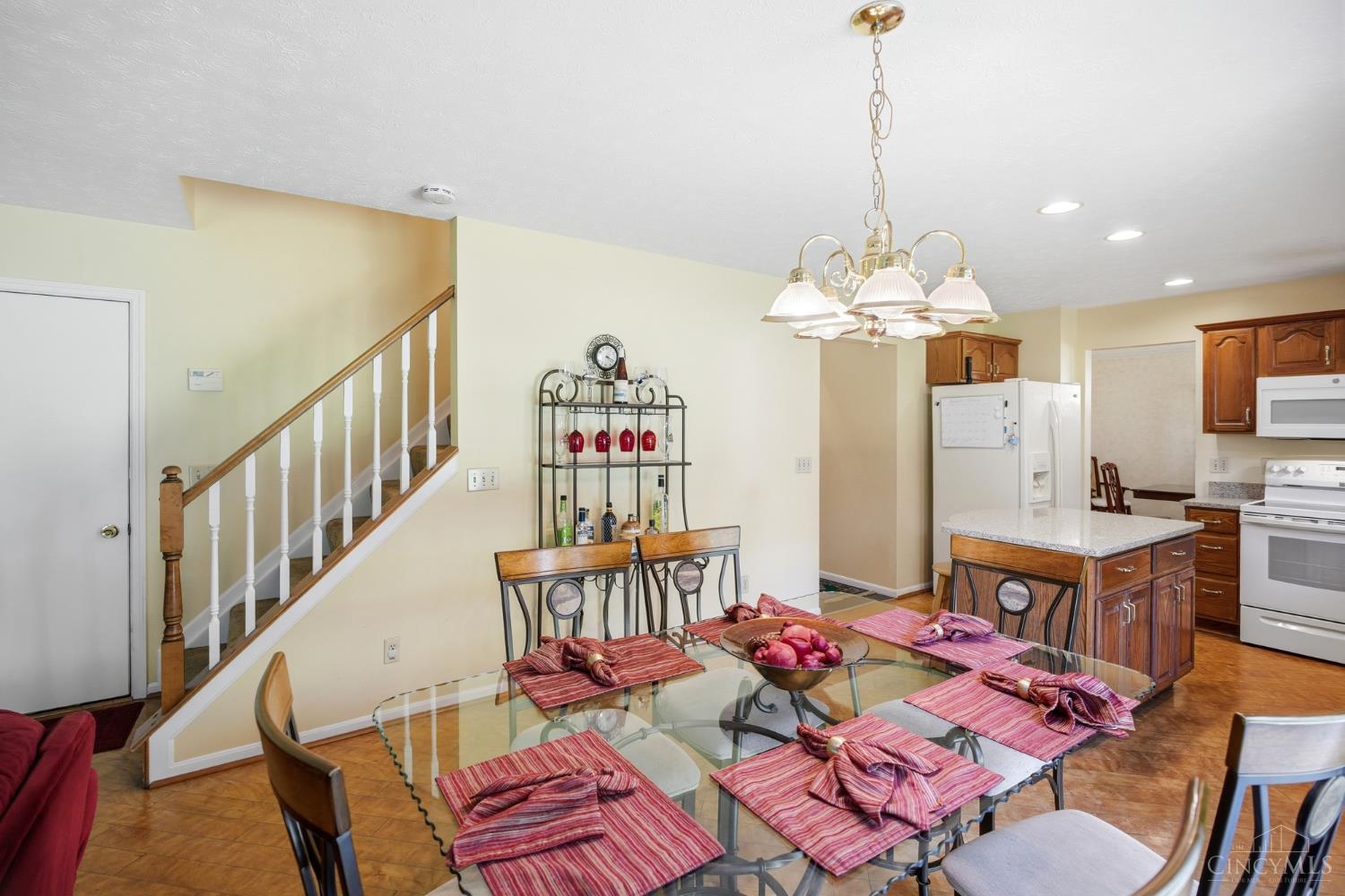 5790 Willowcove Drive Property Photo 13