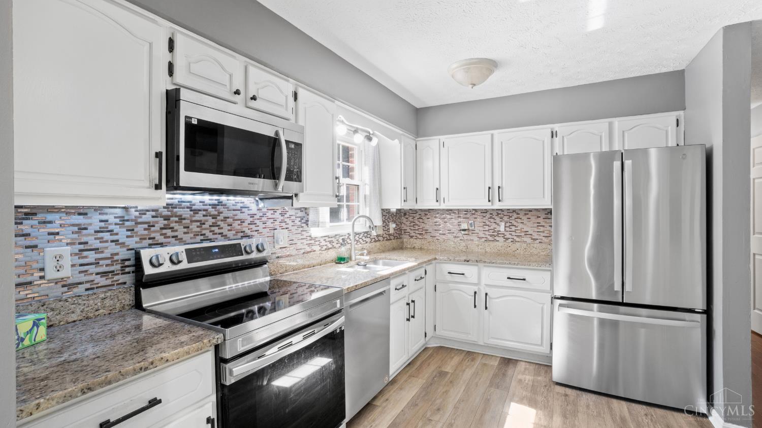 7848 Red Fox Drive Property Photo 10