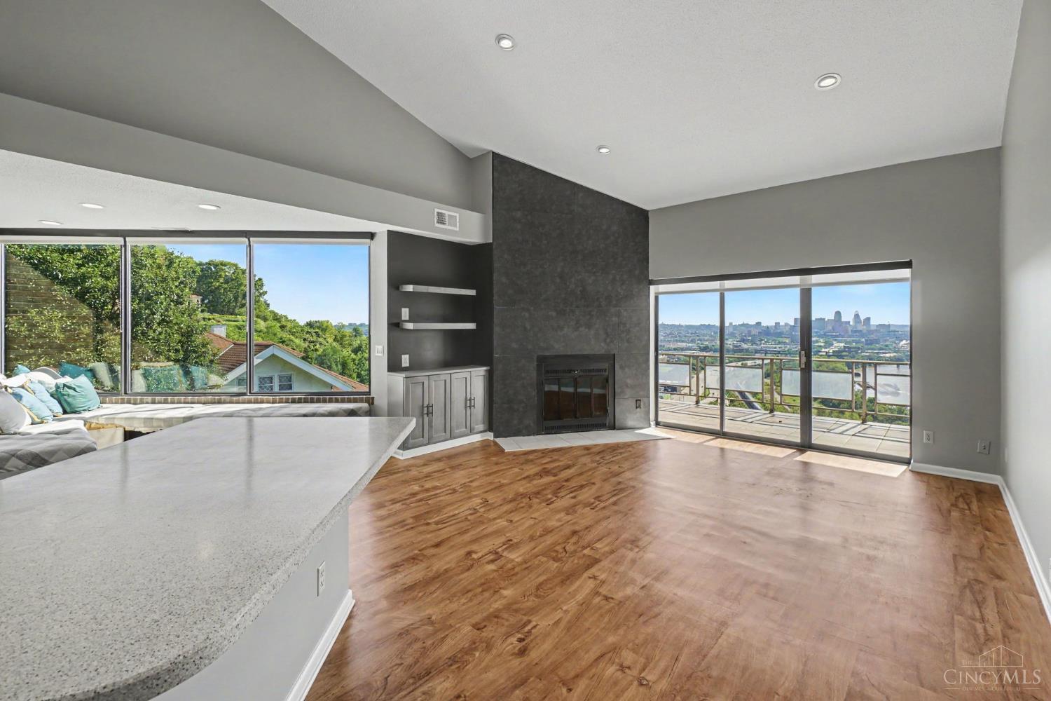500 Mt Hope Avenue Property Photo 3