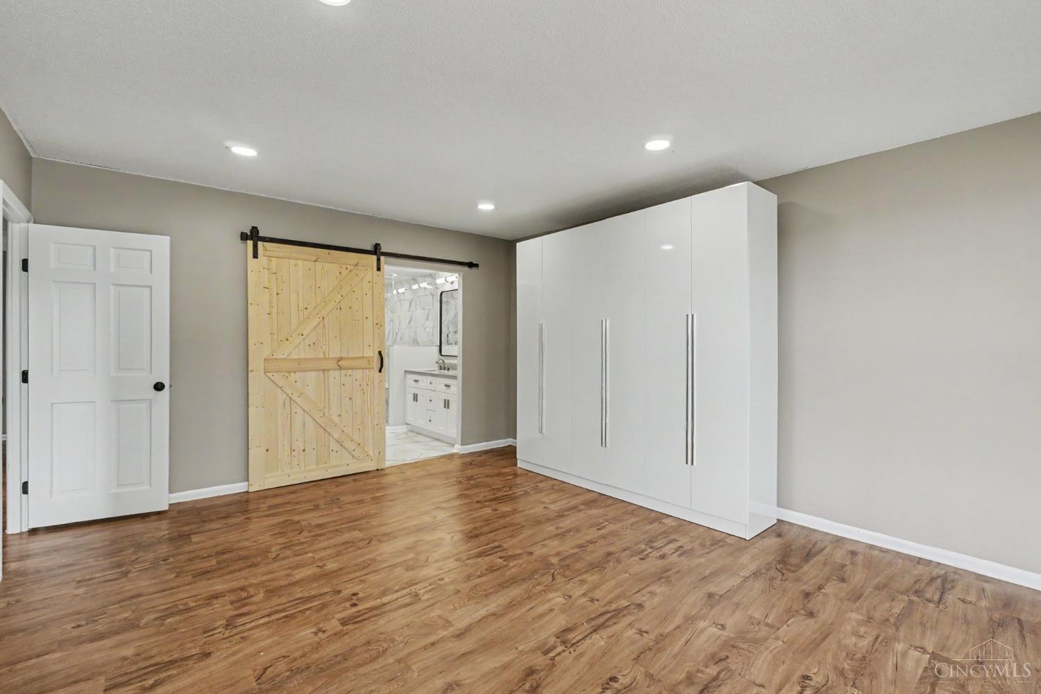 500 Mt Hope Avenue Property Photo 9