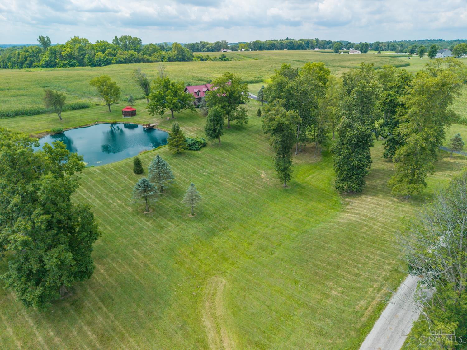9304 Morrow Road Property Photo 10