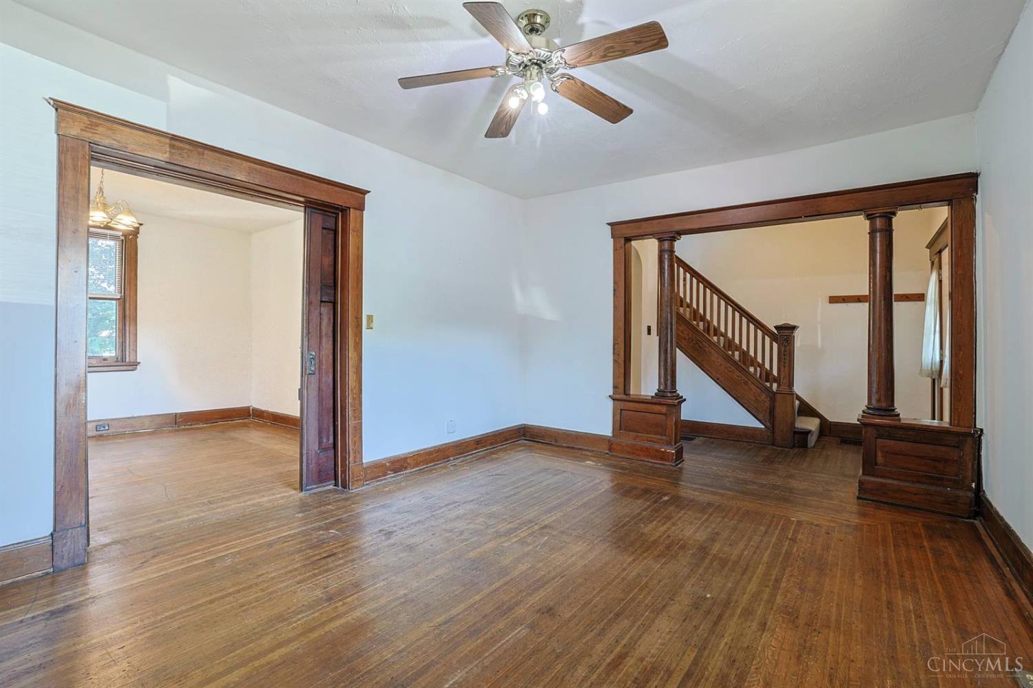 2555 Fairview Avenue Property Photo 9