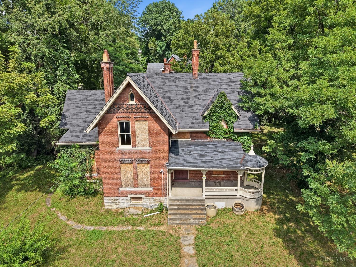 7222 Catalpa Road Property Photo 2
