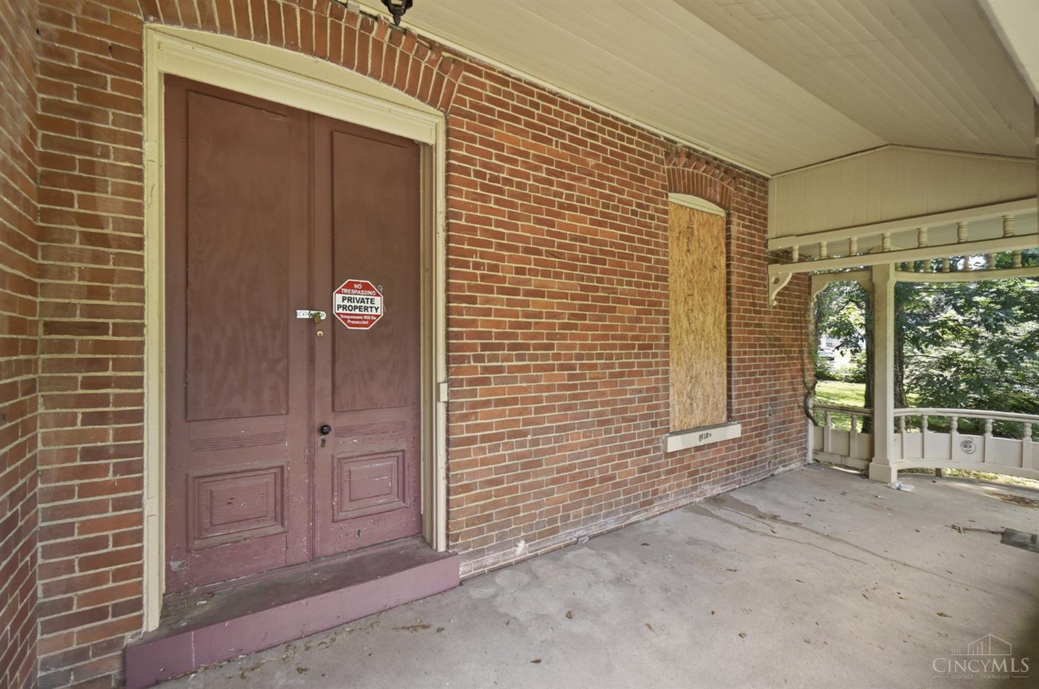 7222 Catalpa Road Property Photo 9