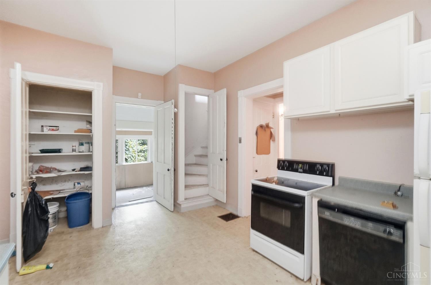 7222 Catalpa Road Property Photo 24
