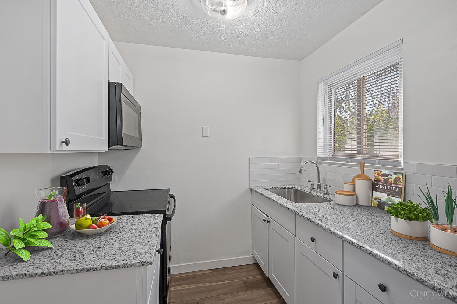 2640 Stanton Avenue Property Photo 5