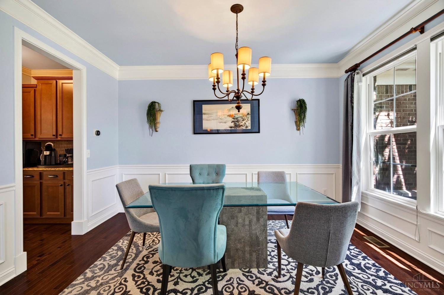 1529 Shaker Run Boulevard Property Photo 8