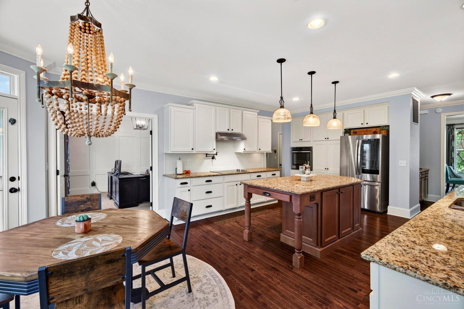 1529 Shaker Run Boulevard Property Photo 19