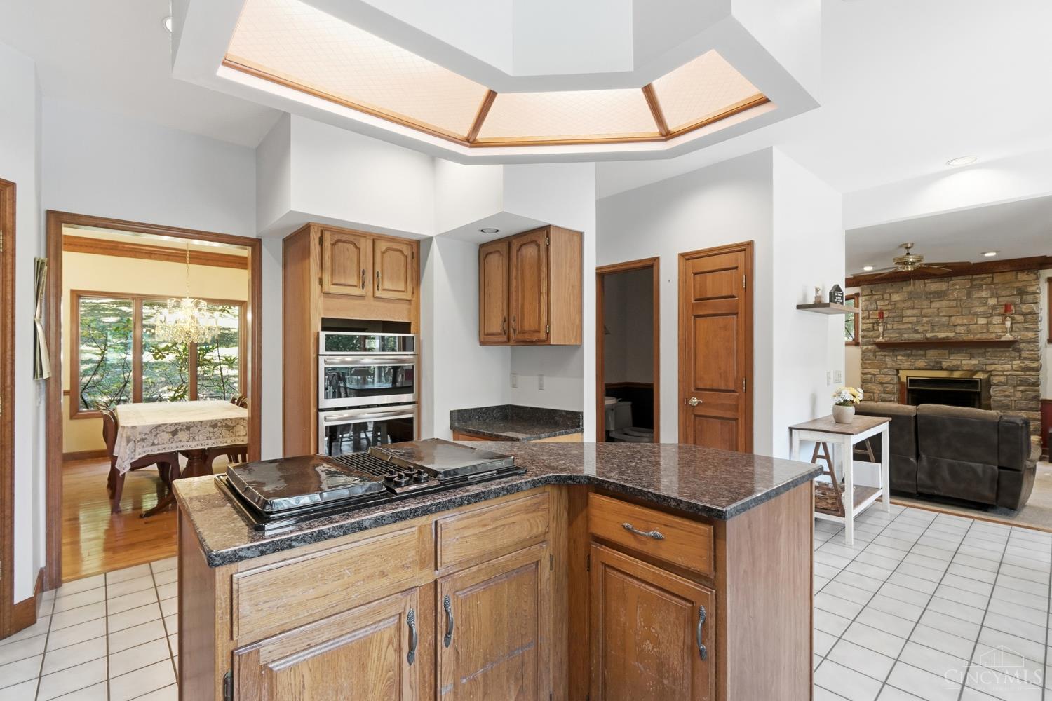 3282 Alpine Terrace Property Photo 19