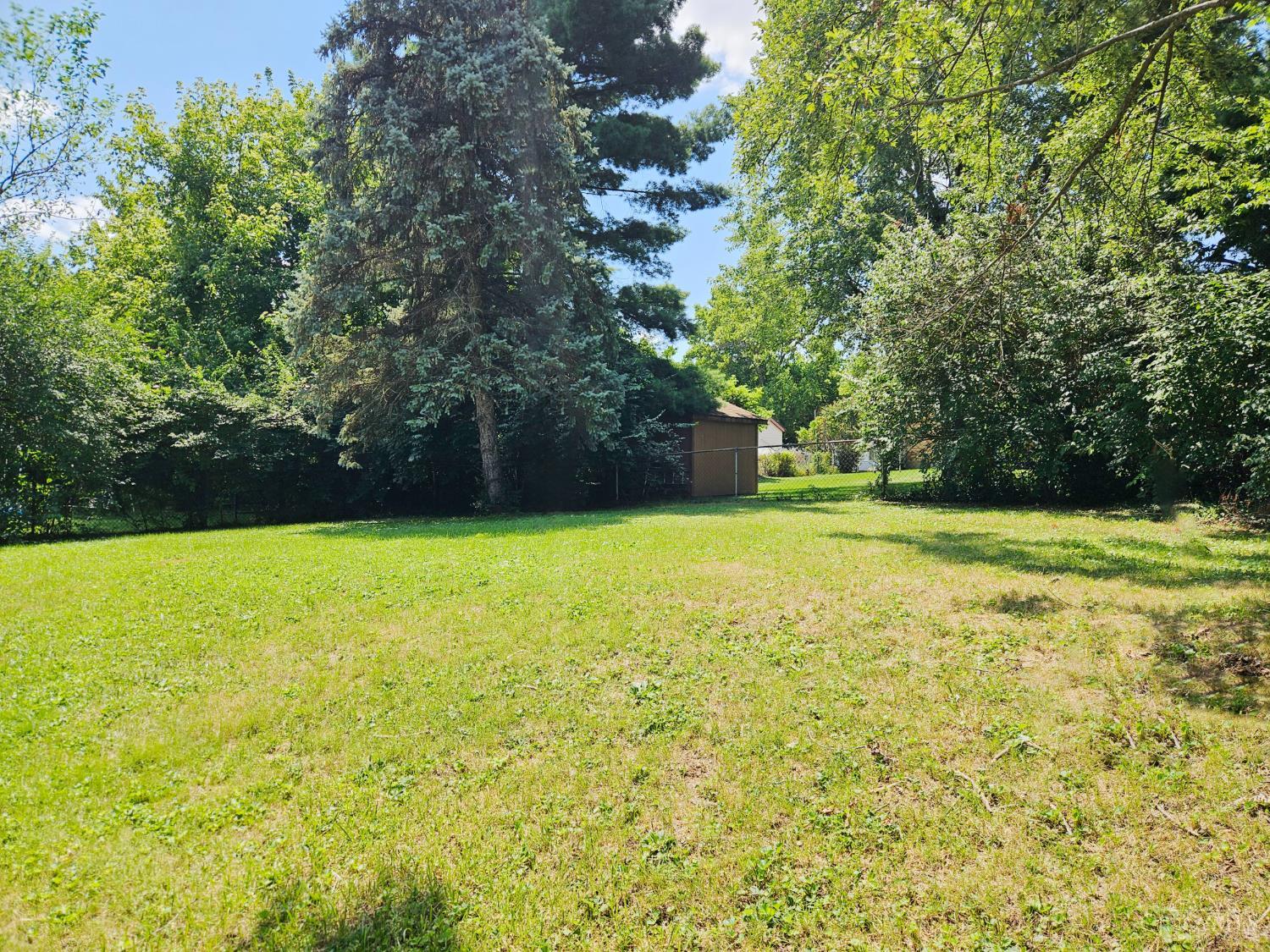 W 579 Kemper Road Property Photo 4
