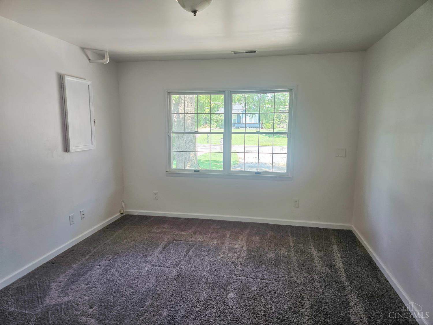 W 579 Kemper Road Property Photo 11