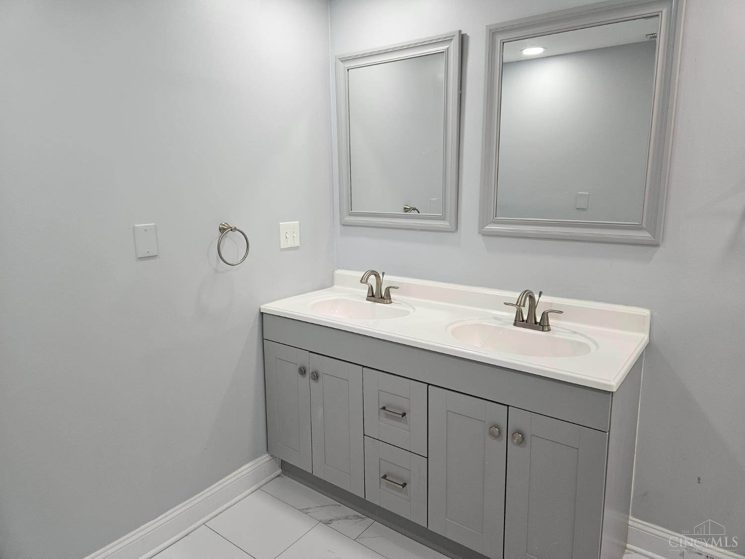W 579 Kemper Road Property Photo 14